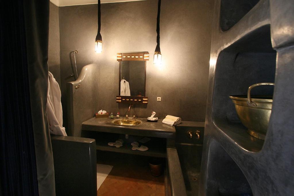 Assala Riad 4*